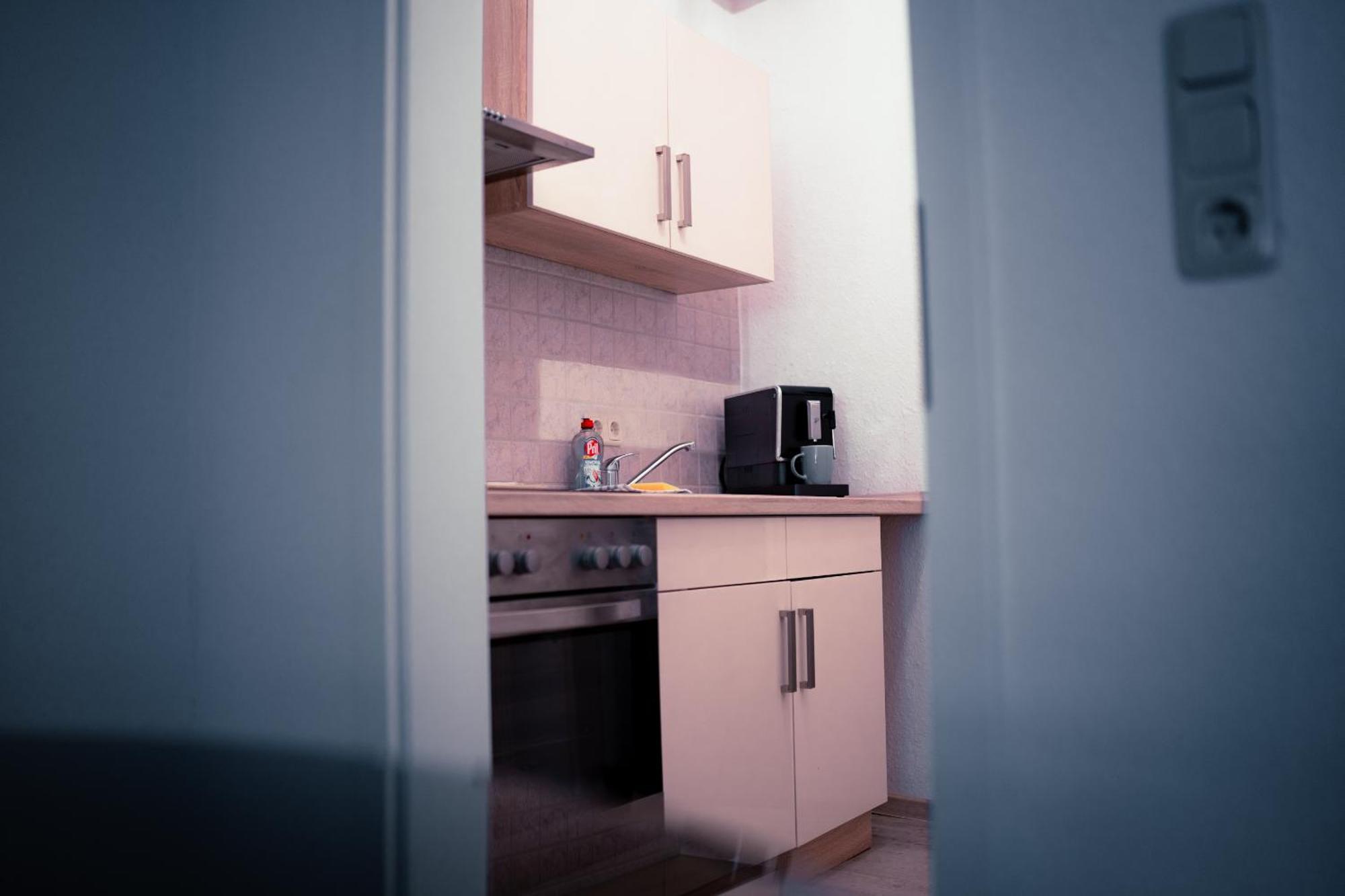 Schoenes Apartment In Der Altstadt , Kostenlose Parkplaetze In Der Naehe Emden Bagian luar foto